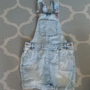 Overall dress